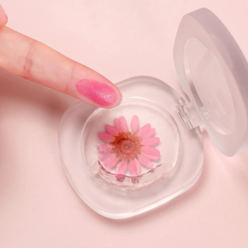 Magic of Color-Changing Jelly Blush Wholesale