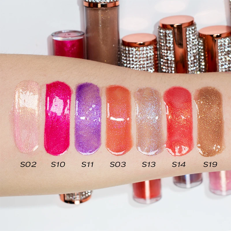 Metallic lip gloss